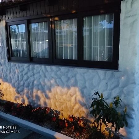 Apartamento Inteiro Dois Quartos Melhor Localizacao Pes Na Areia Florianópolis Екстериор снимка